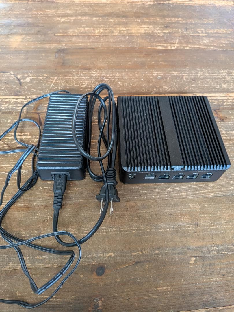 ミニPC Topton N100 (No wifi)