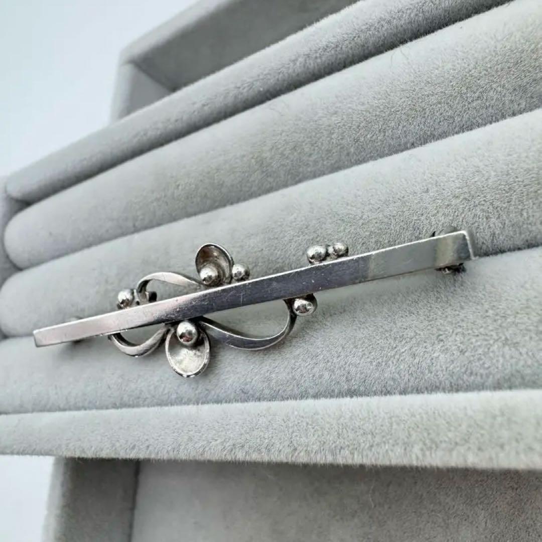 【ヴィンテージ】  ブローチ　シルバー925 234B