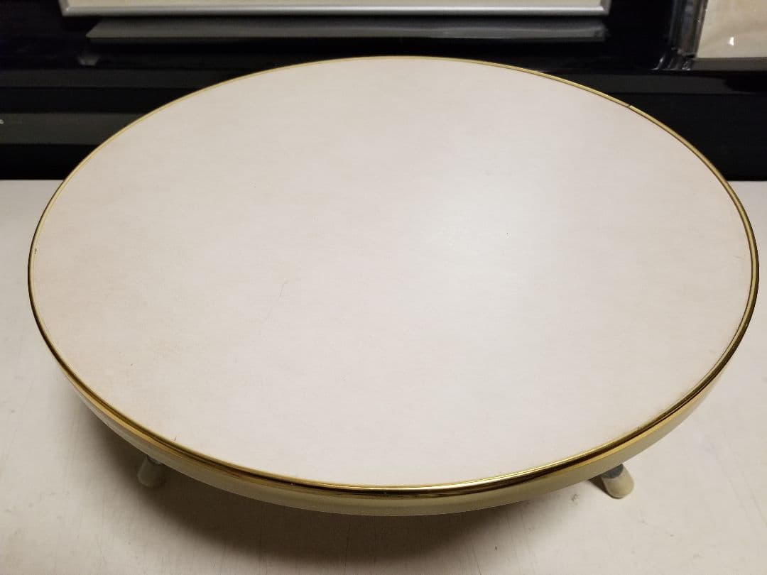 1970's　回転式　スペースエイジ　ポストモダン　オフオワイト　ゴールド　三脚