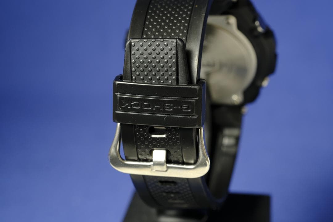 【良品】G-SHOCK GST-W110 電波ソーラー 二次電池新品 (211)