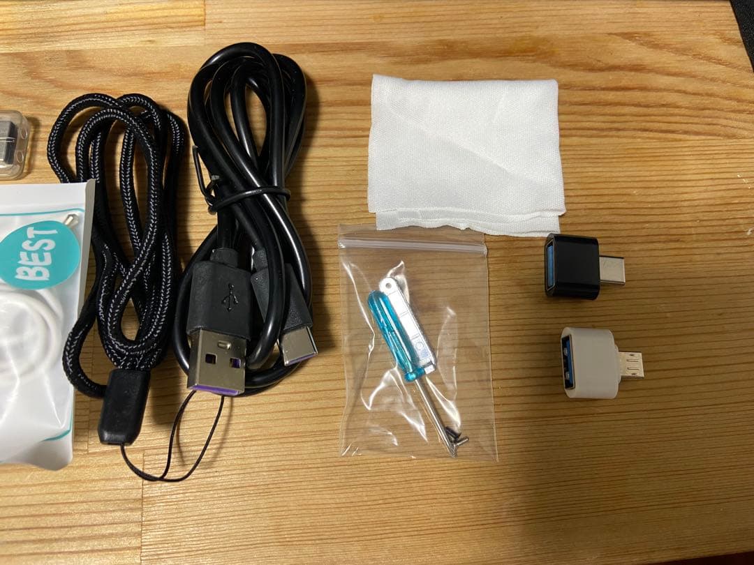 送料込み　デジタルカメラ コンパクト 6400万画素 デジカメ 4k