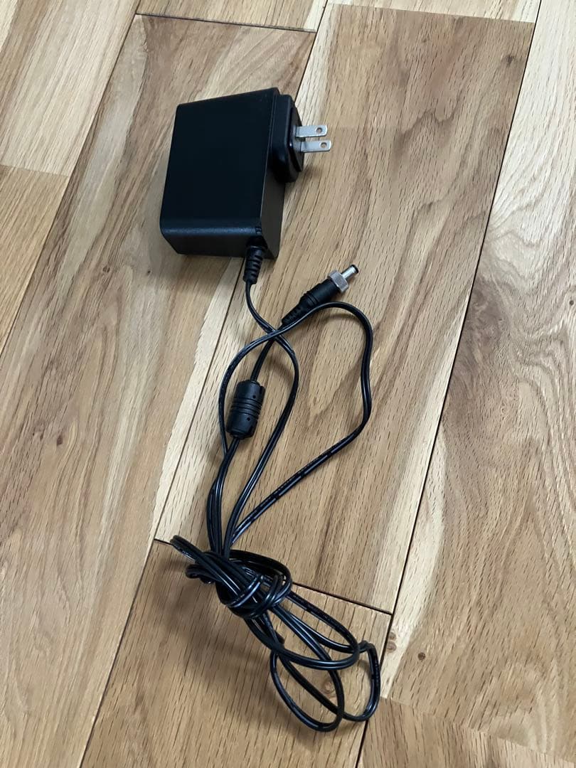 ATEM Mini Extreme ISO キーボード 本体と電源アダプター