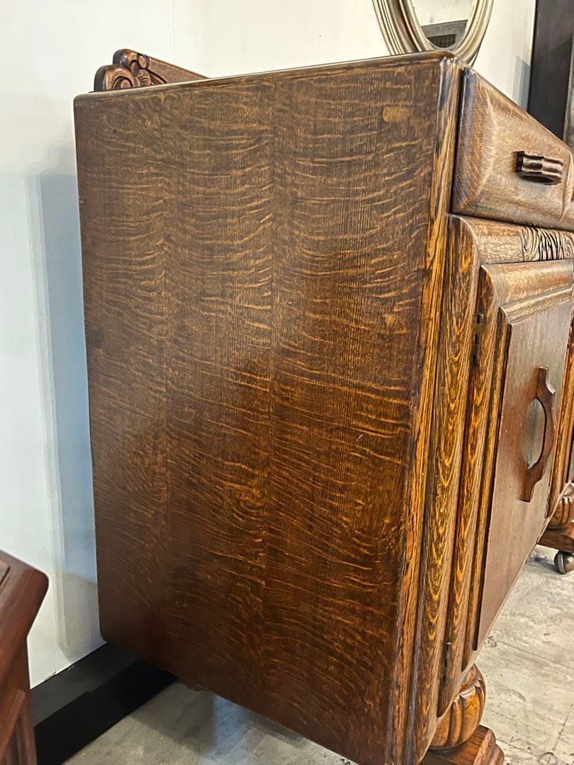 アンティークキャビネット　イギリス