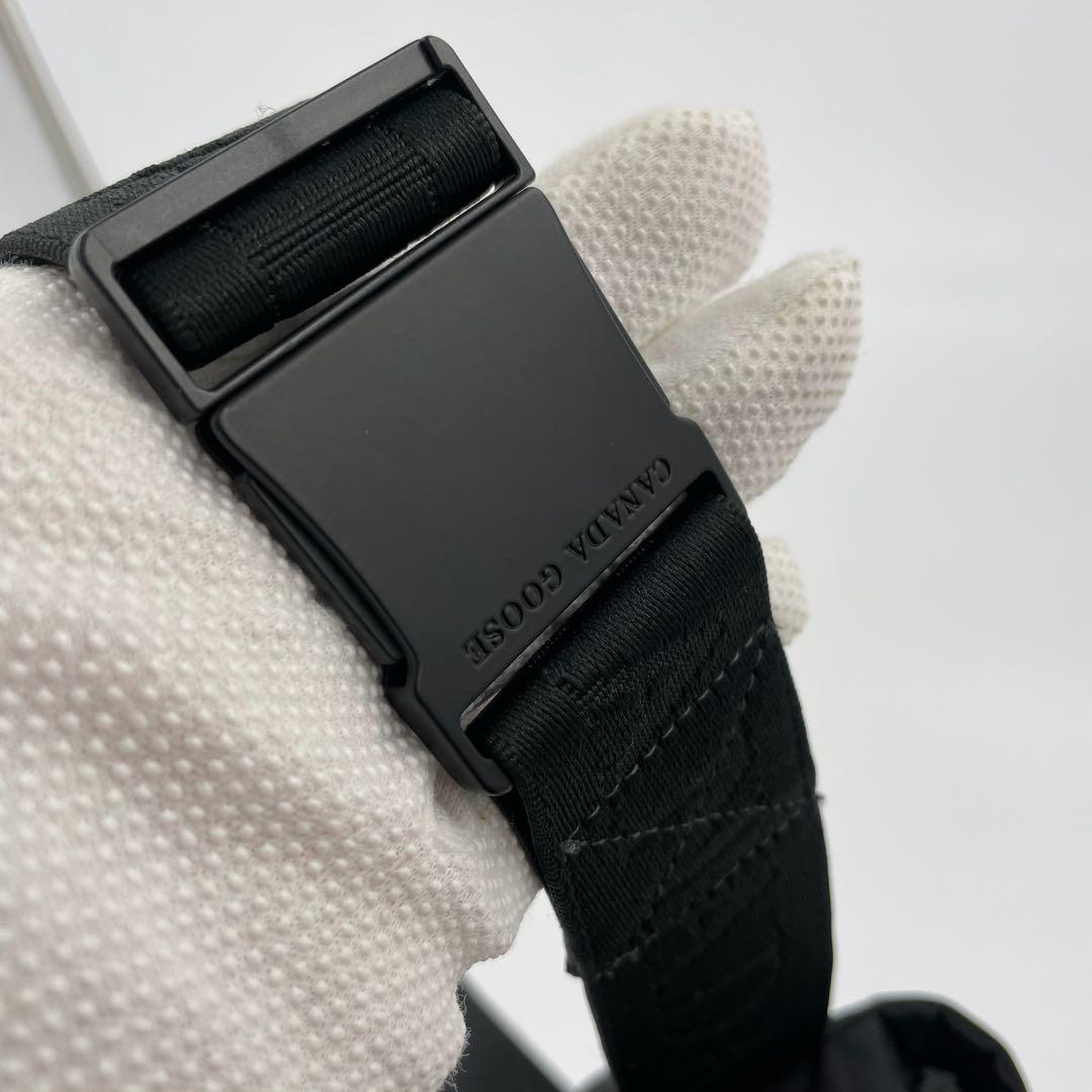 T*T様 【極美品】  カナダグース ミニウエストパック