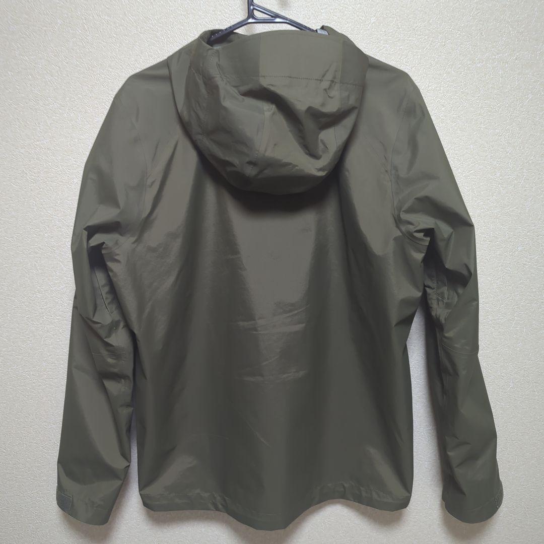 patagonia トレントシェルジャケット　オリーブ