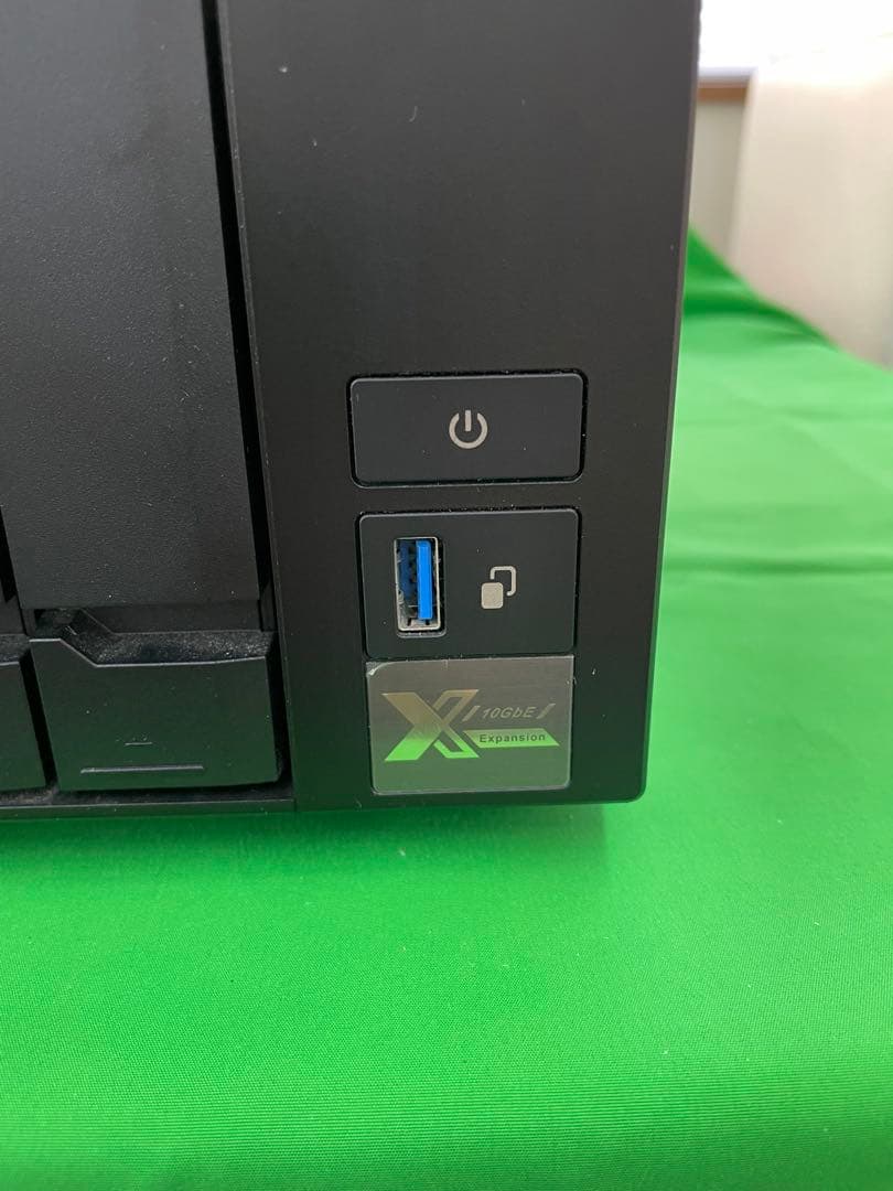 外付けハードディスク・ドライブ QNAP TS-473