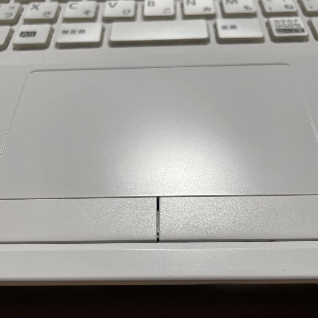 LIFEBOOK AH77/D3 9世代i7