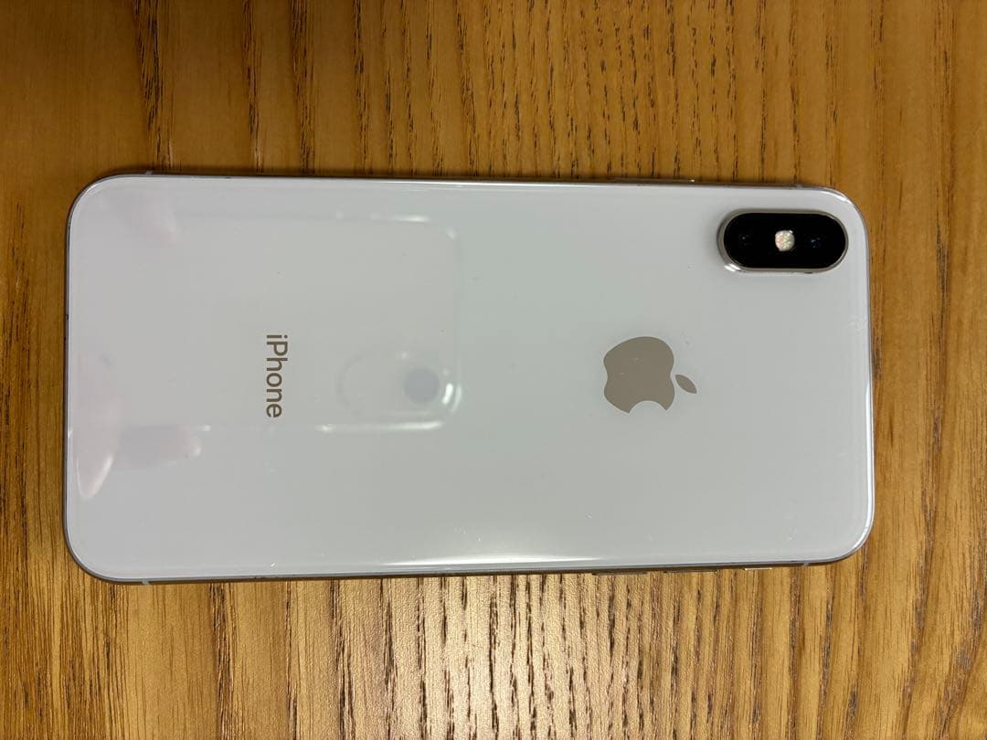 iPhone X ホワイト