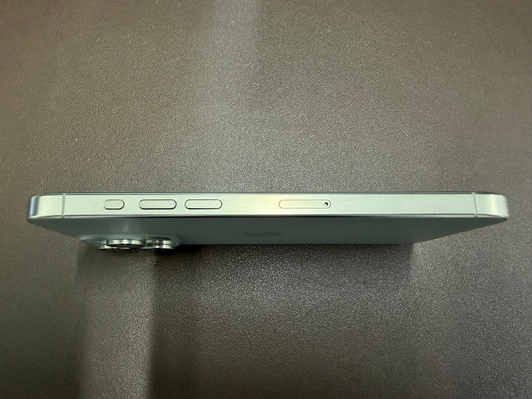 【美品】iPhone15 Pro Max 256GB ナチュラルチタニウム