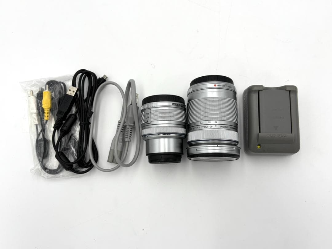 【稼動品】一眼レフカメラ　オリンパス　PEN Life　E-PL6　レンズ付き