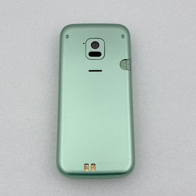 【良品】docomo らくらくホン 8GB ミントグリーン フィーチャーフォン