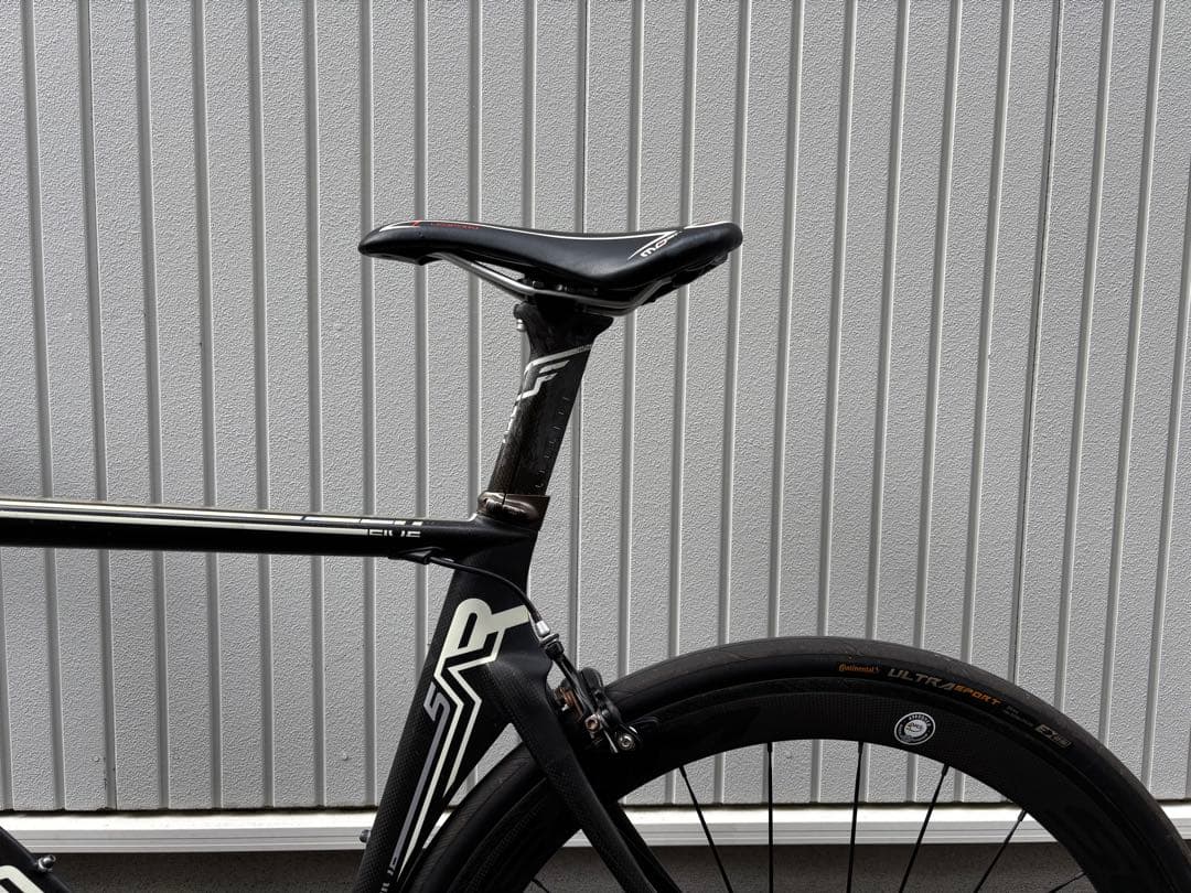 FELT AR5 フルカーボンロードバイク