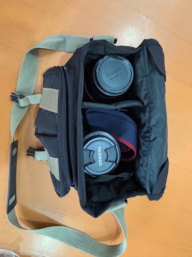 Canon EOS Kiss Tamronレンズ付き