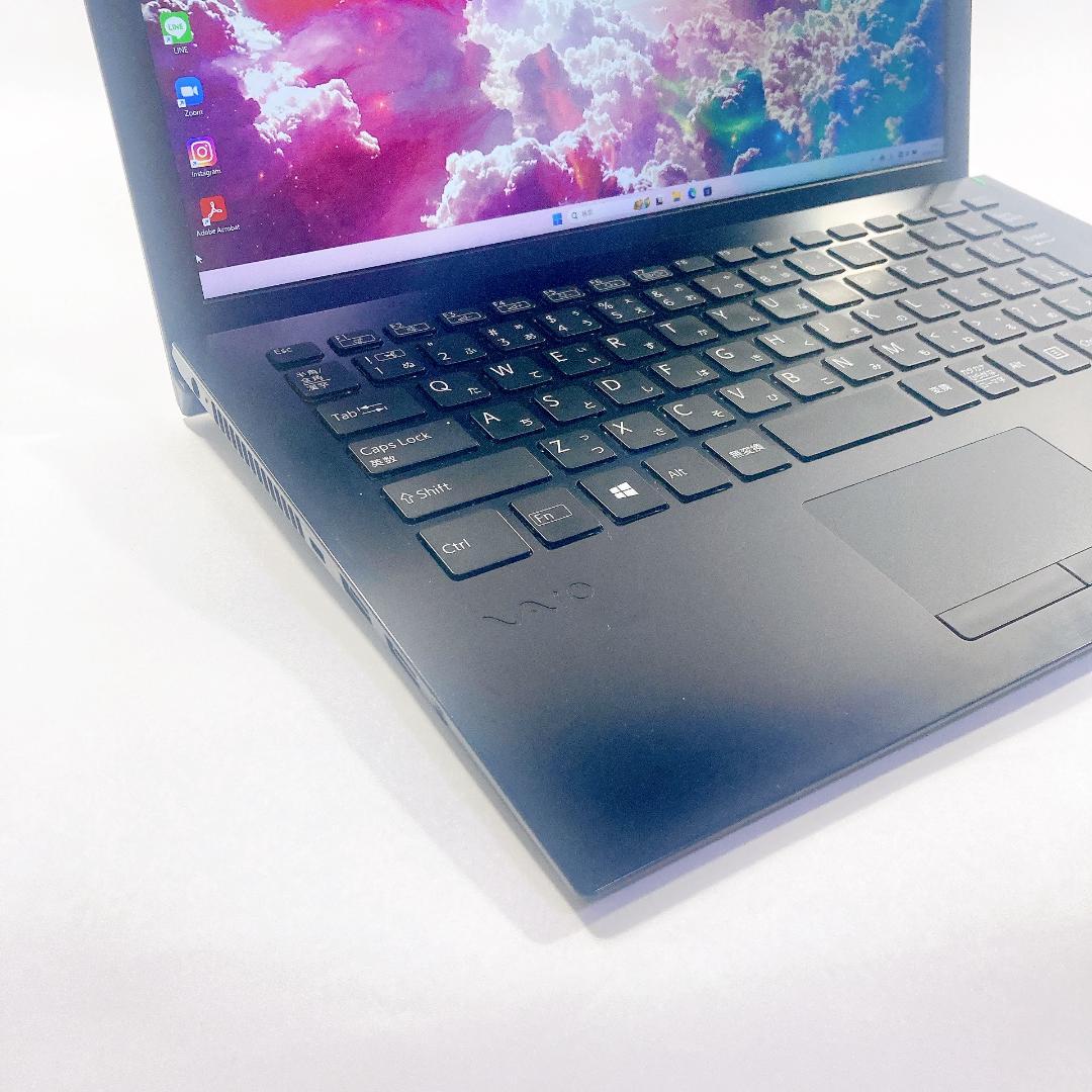 w76✨薄型/第8世代 /Core i5/ Office付✨すぐ使えるノートPC