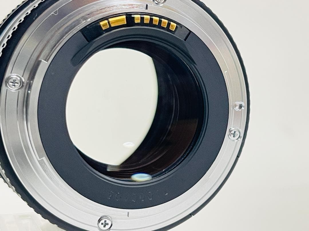 ☆極上品★Canon キヤノン EF 85mm f/1.8 USM 単焦点レンズ
