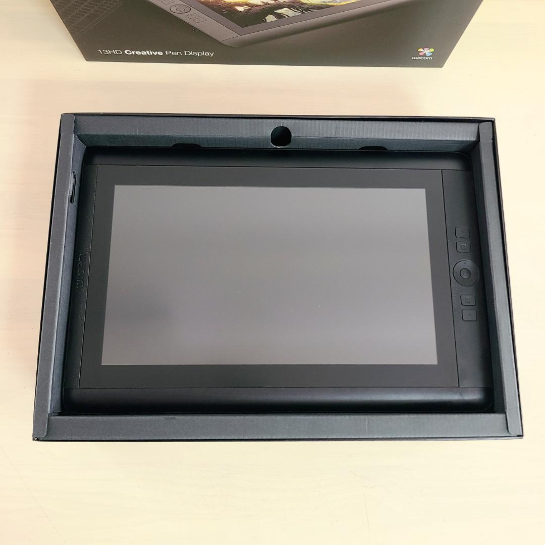 Wacom Cintiq 13HD DTK-1301/K0 液晶ペンタブレット