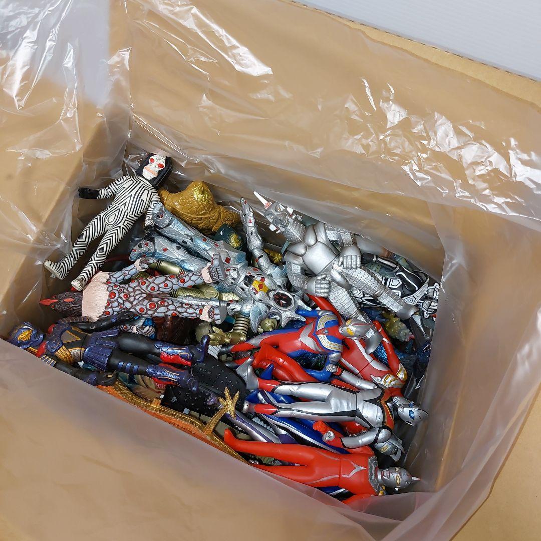 ウルトラマン　怪獣シリーズ　旧ウルトラ怪獣　まとめ売り43体！　　当時物ソフビ