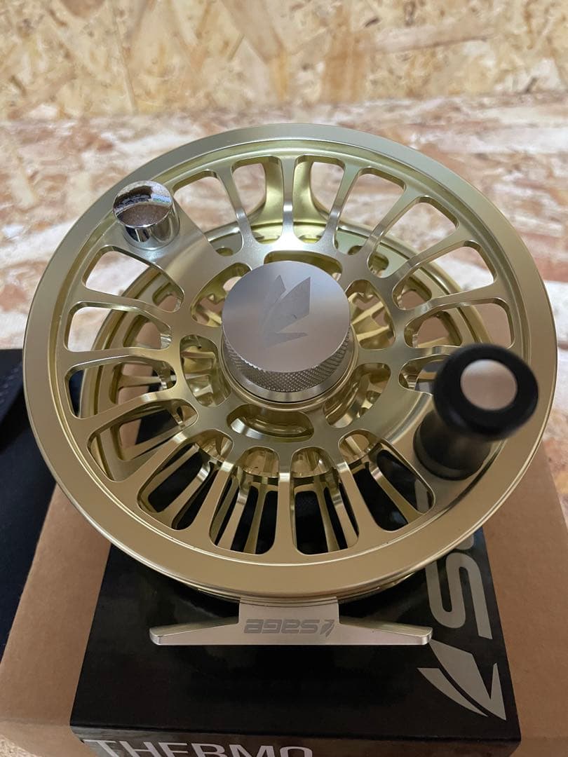 SAGE THERMO SERIES フライリール ゴールド