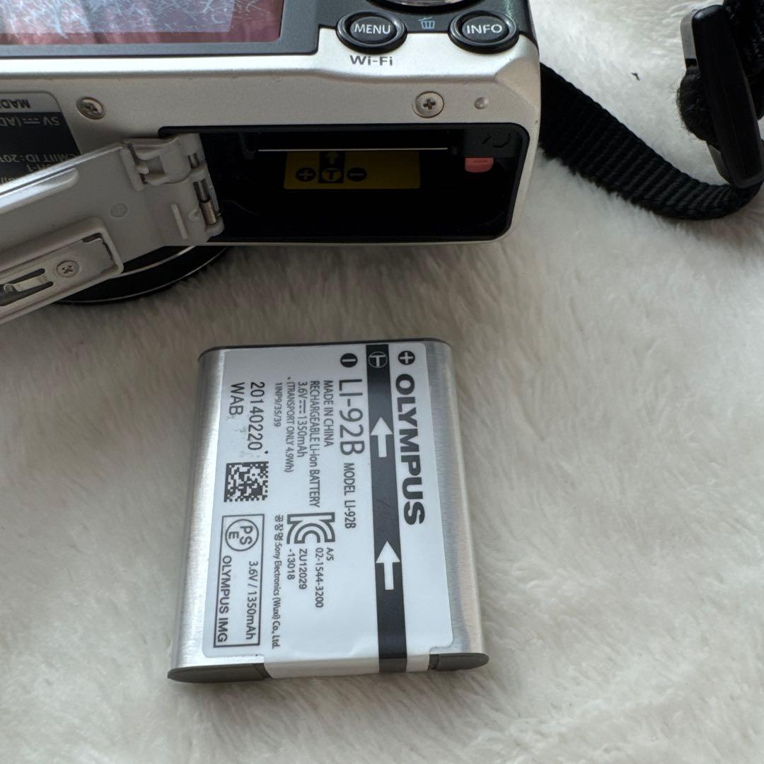 OLYMPUS STYLUS SH-1 SDHCカード、正規品ストラップ付き