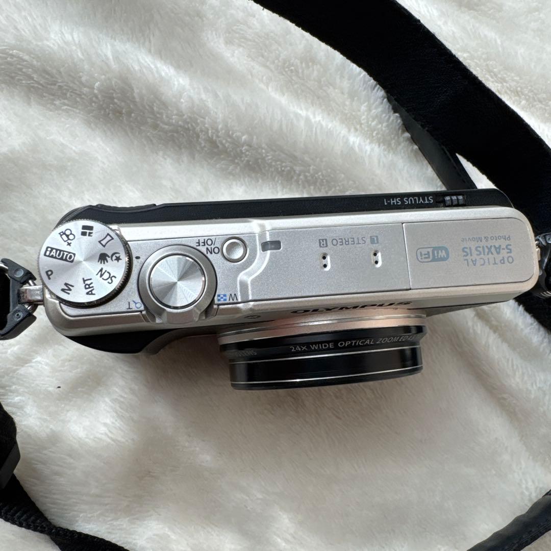 OLYMPUS STYLUS SH-1 SDHCカード、正規品ストラップ付き