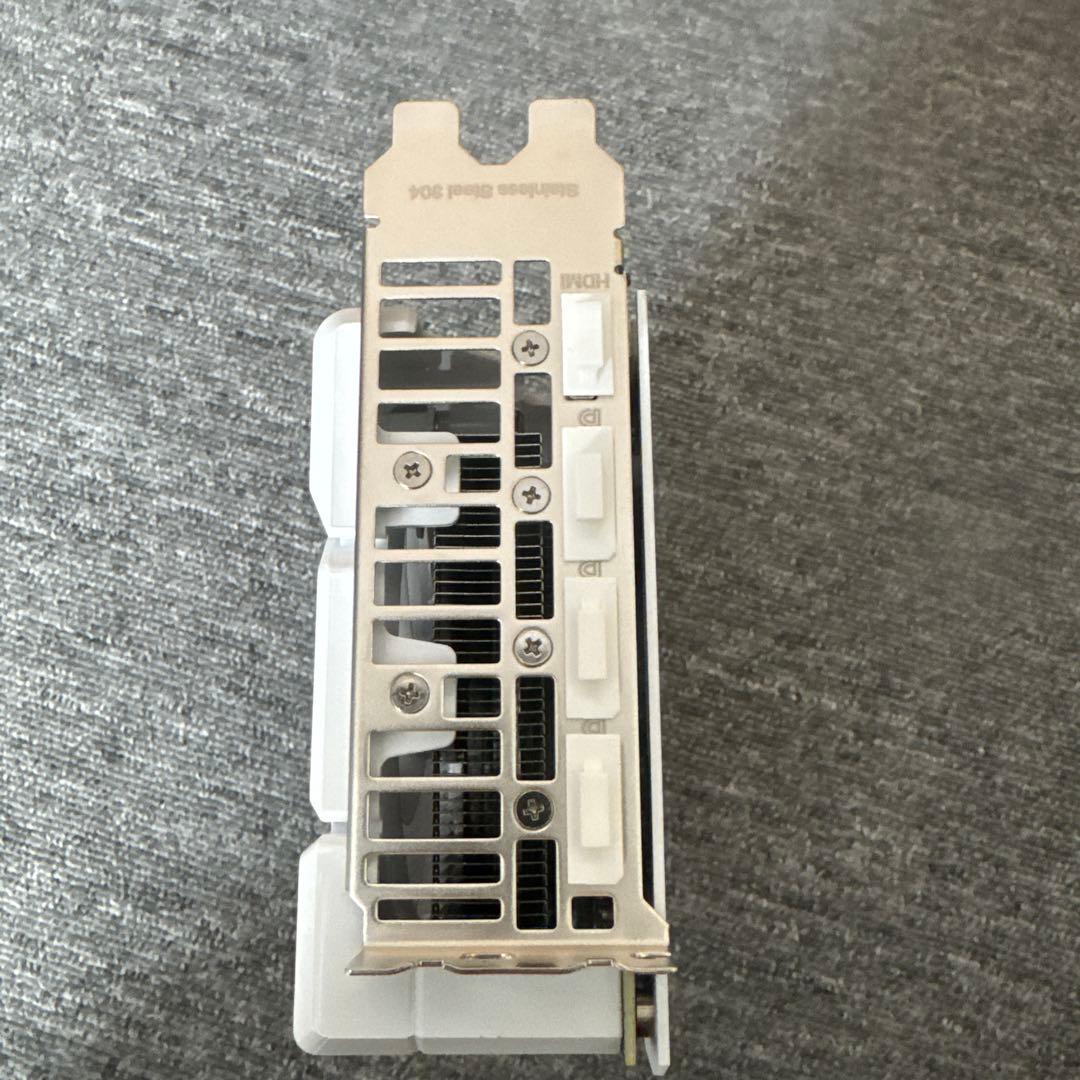 グラフィックボード・グラボ・ビデオカード ASUS GeForce RTX 4070 Super OC 12GB