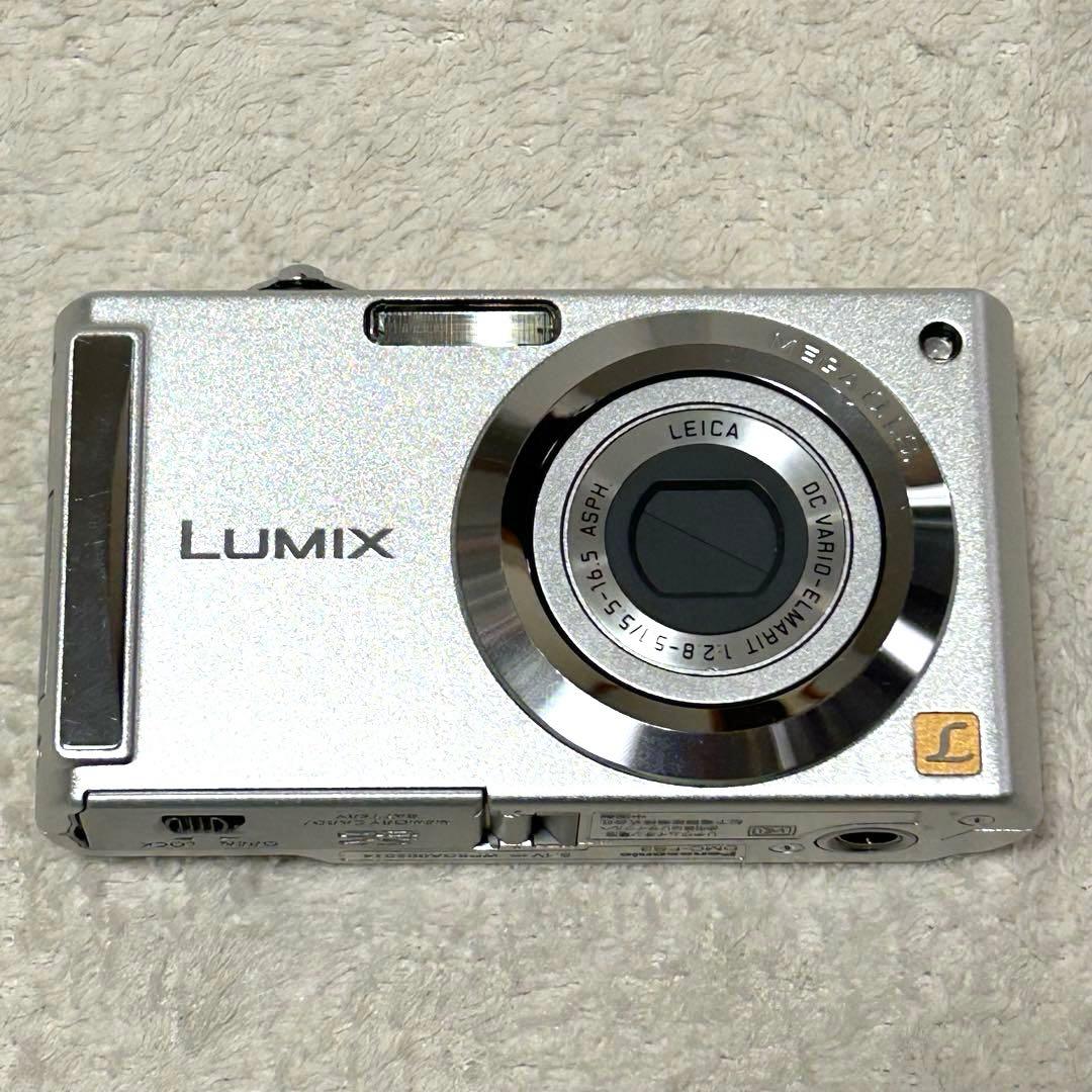 【極美品 動作確認済】Panasonic LUMIX DMC-FS3 シルバー