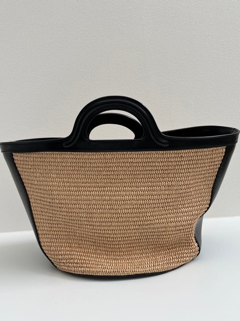 未使用に近い　MARNI マルニ　TROPICALIA BAG SMALL