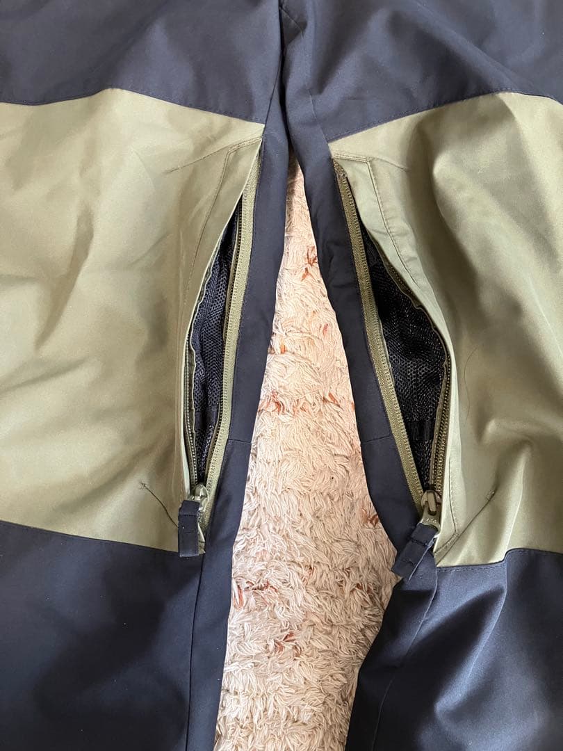 【美品】Quiksilver スノーボードウェア 上下セットアップ 140㎝