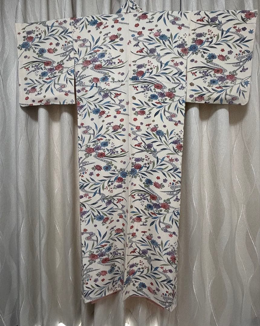 【専用です！もひもひ☆プロフ必読様】 正絹　花柄小紋着物　着物帯帯締め3点セット