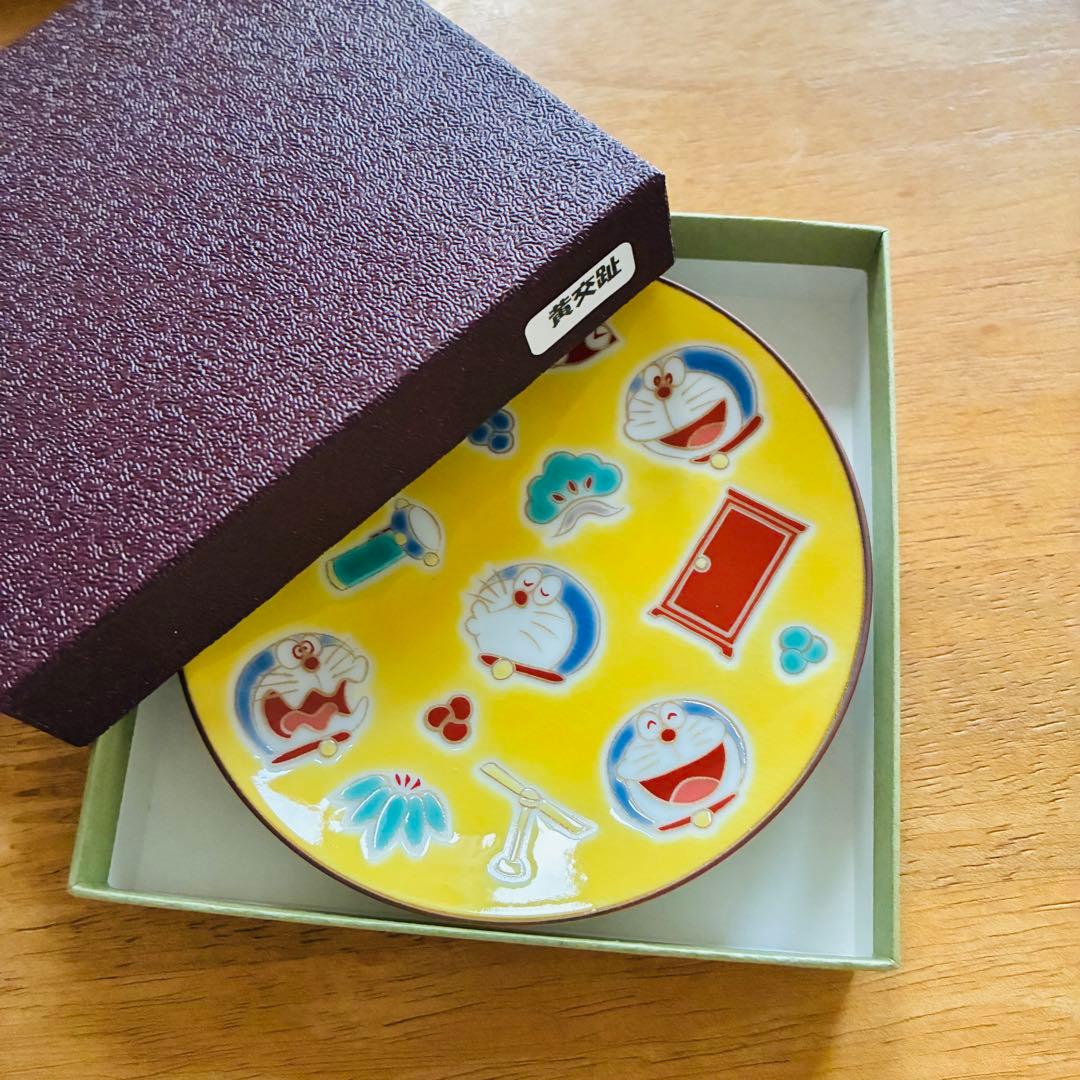 ドラえもん　九谷焼　5枚セット　箱付き　美品　未使用品
