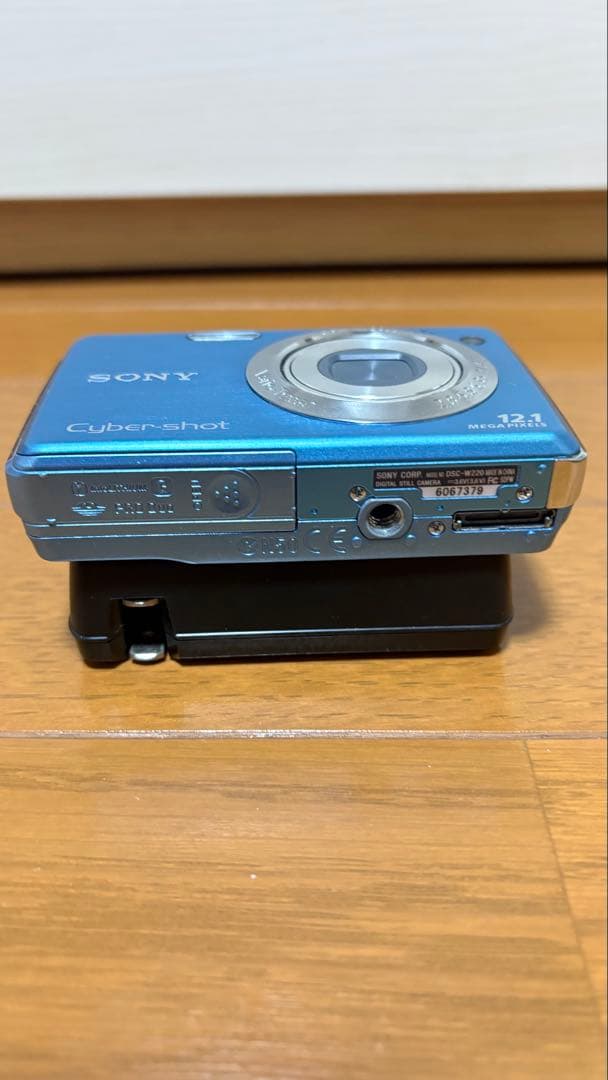 【コンデジ】SONY サイバーショット12.1MP DSC-W220