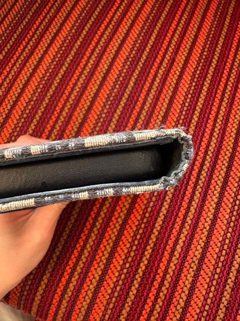 【DIOR】iPhone16ケース、手帳型、ディオール