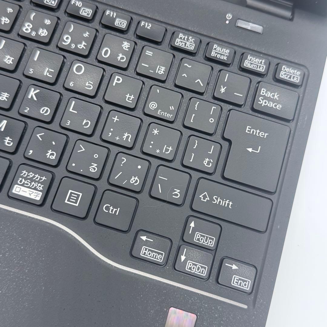 美品 ノートパソコン 第13世代 Corei5/8GB/256GB オフィス付き