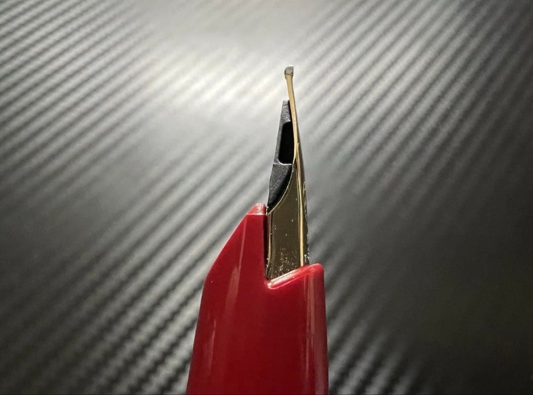 美品 モンブラン ジェネレーション 万年筆 レッド EF 極細字