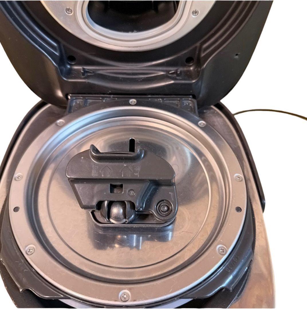 TOSHIBA RC-10VXVE3 炊飯器 かまど丸釜　真空圧力IH ジャンク