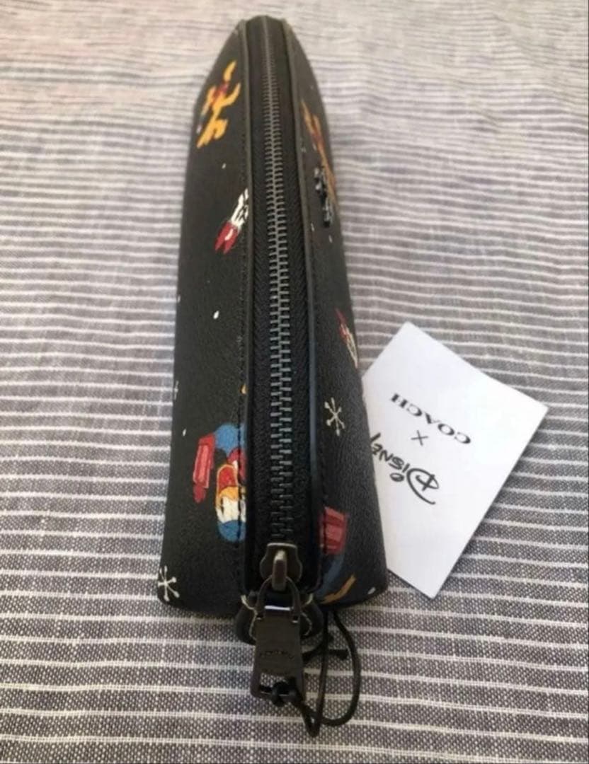 新品　コーチ　ディズニー　ミッキー　ペンケース