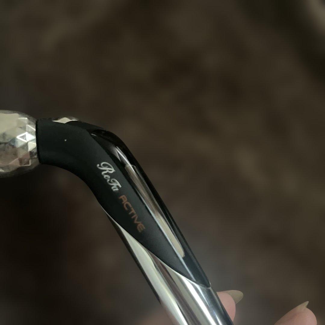 Rena Active 美顔ローラー ケース付き