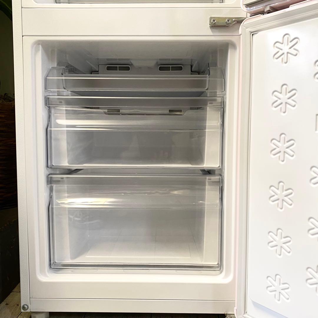 ピンクと白のツートンが可愛い♪ちょっぴり大きめ148L！2ドア冷凍冷蔵庫