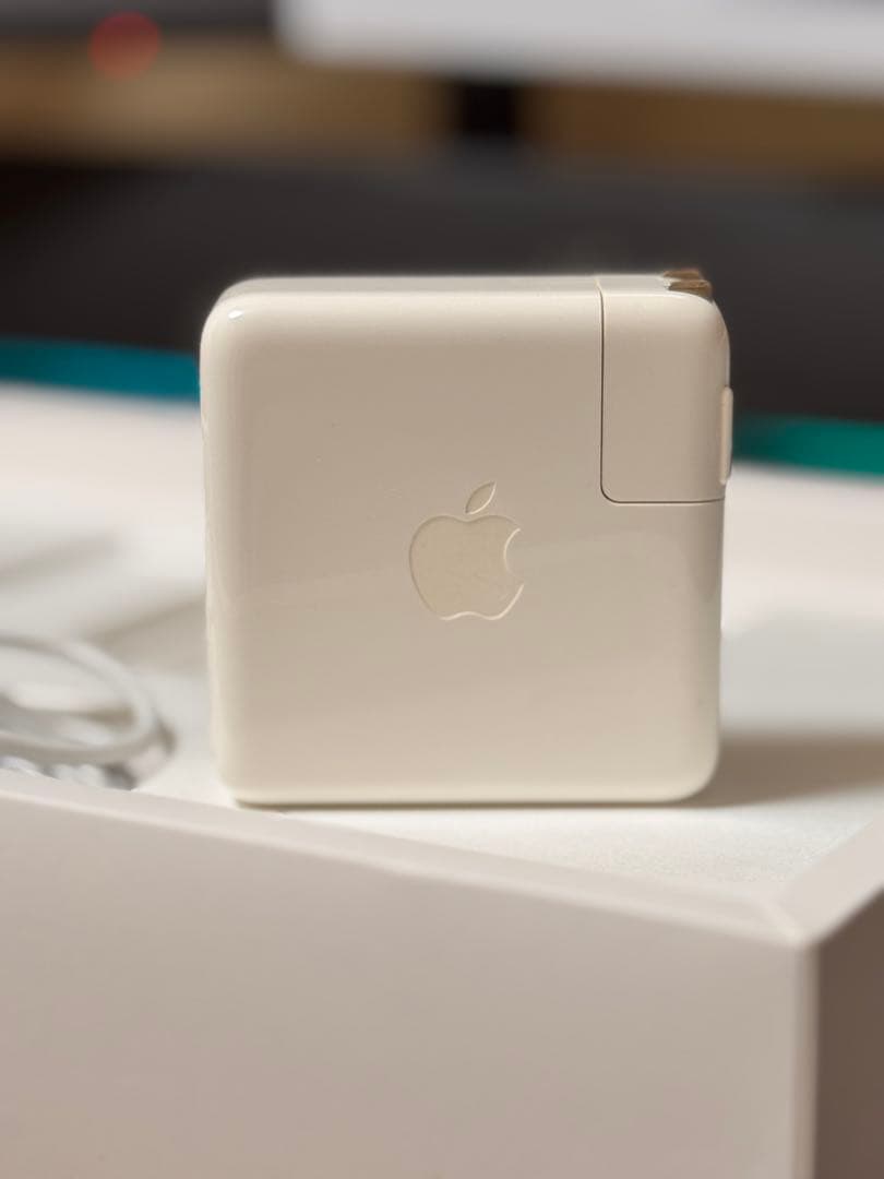 MacBook本体 MacBook Pro13 M1 16GB 512GB