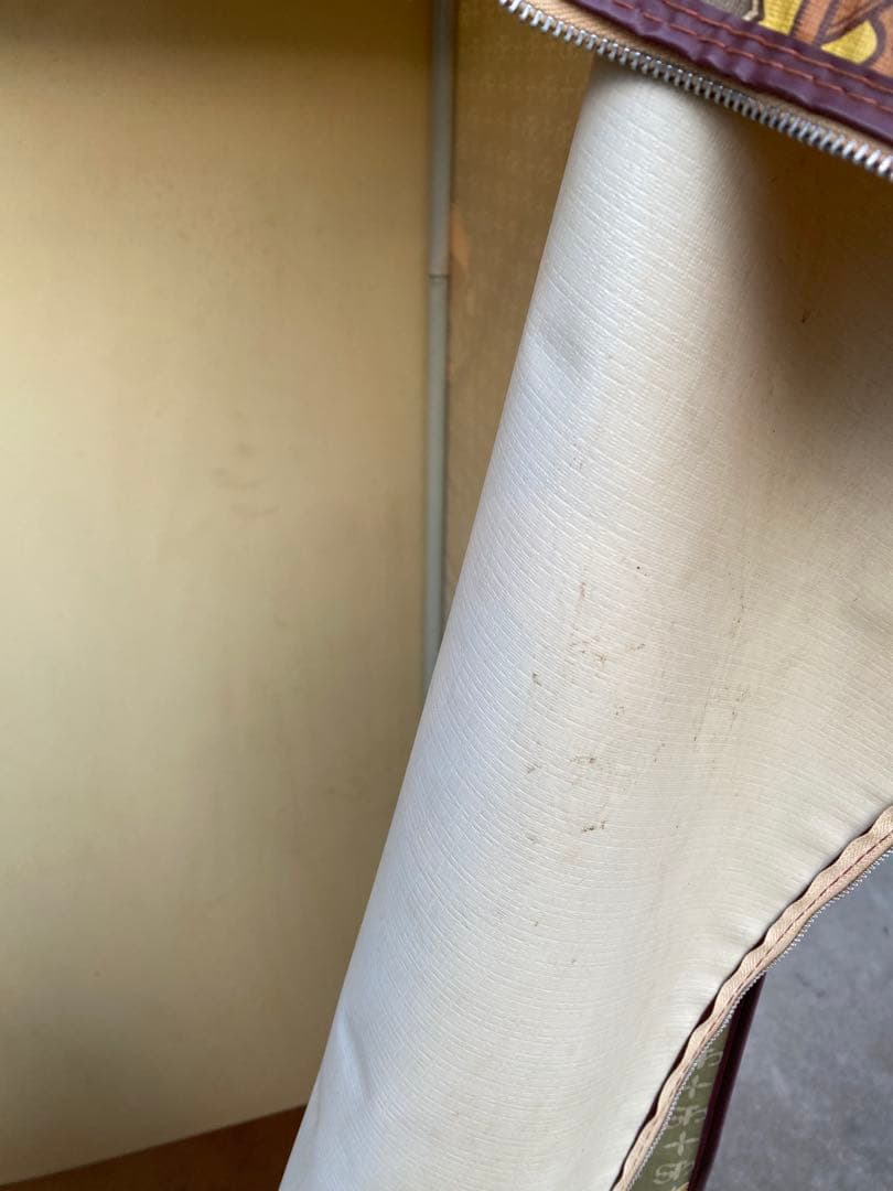 カバー付きワードローブ　レトロ　スチールラック　ビニールクローゼット　ファンシー