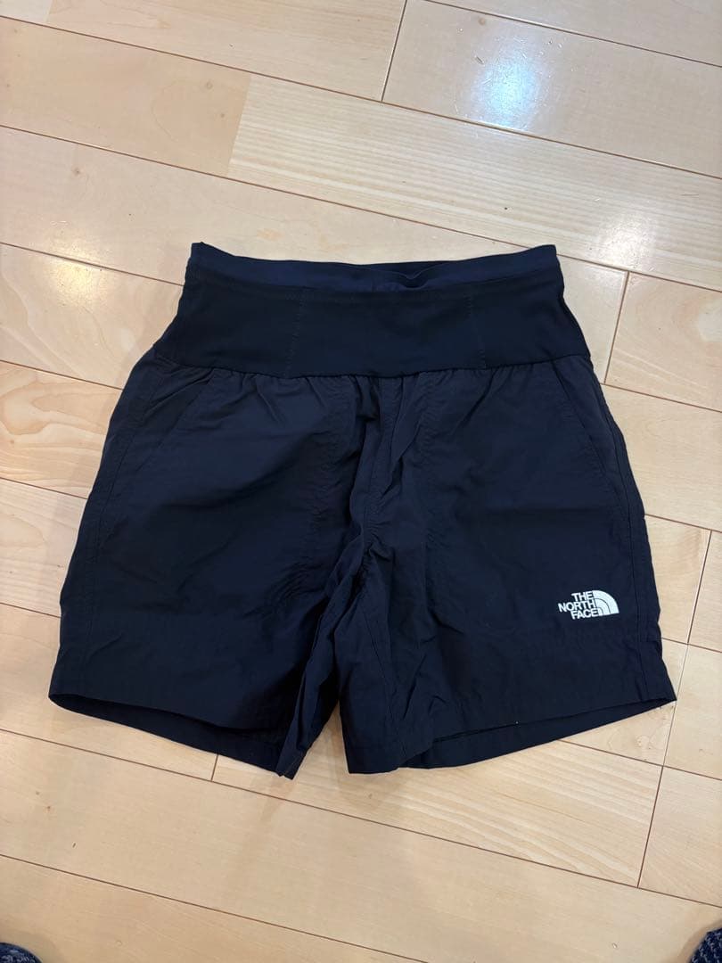 【新品S】ノースフェイス フリーランショーツ 黒 ブラック ランニング トレイル