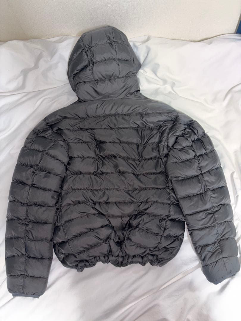 ま*る様 【値下げ可】mont-bell モンベル　コロラドパーカー　リバーシブ