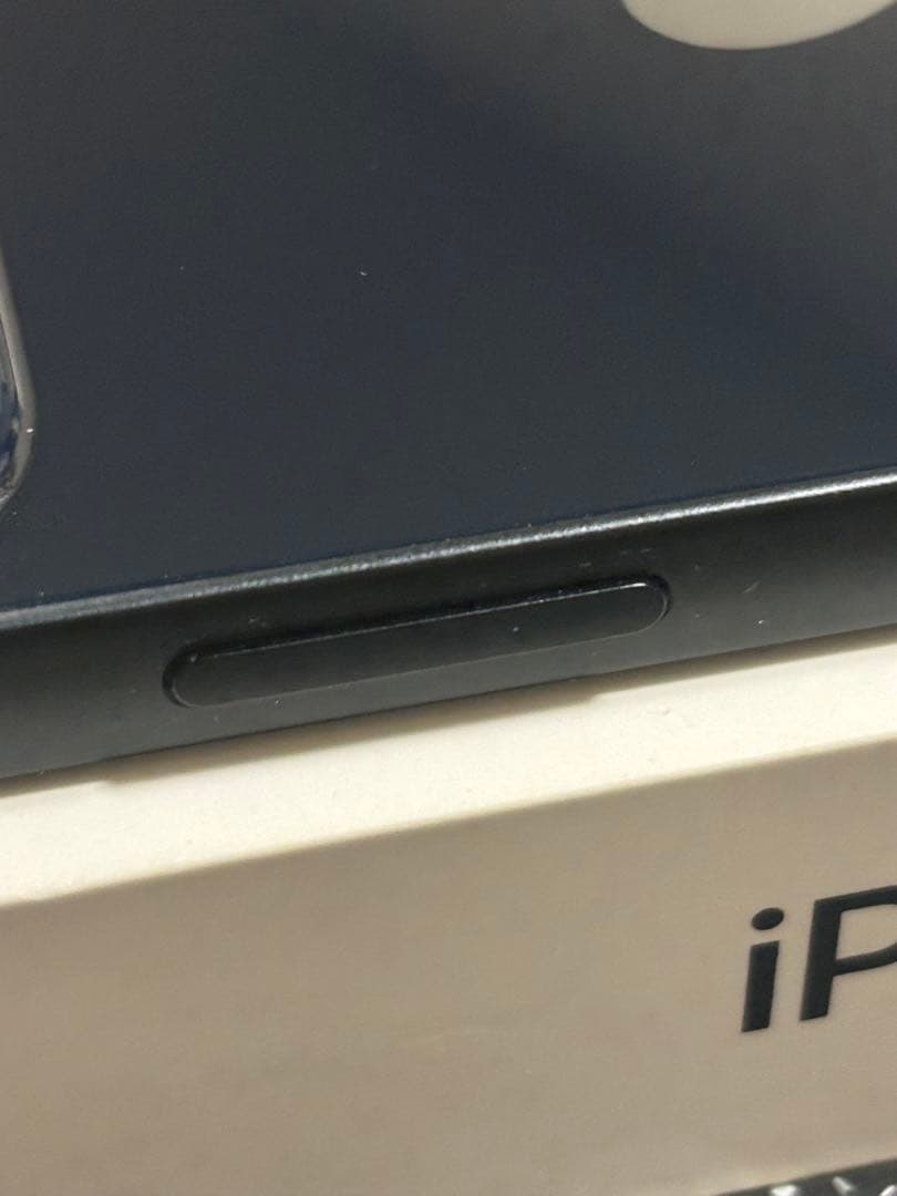 iPhone 13 mini 128GB ミッドナイト 美品 バッテリー76％