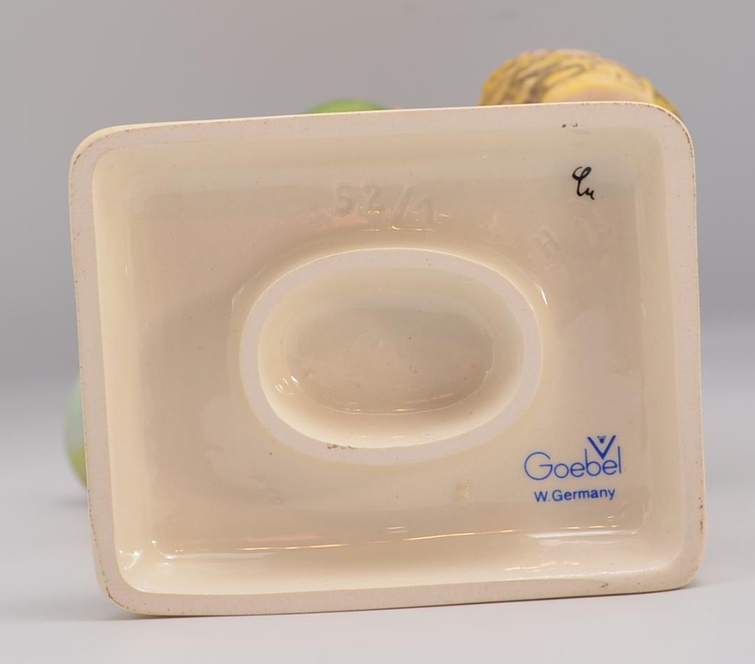 おばあちゃん家に行く／荒れた天気　★フンメル　ドイツゲーベル　ご成約済み