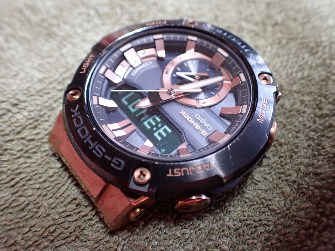 CASIO カシオBluetoothソーラー G-SHOCK GST-B200