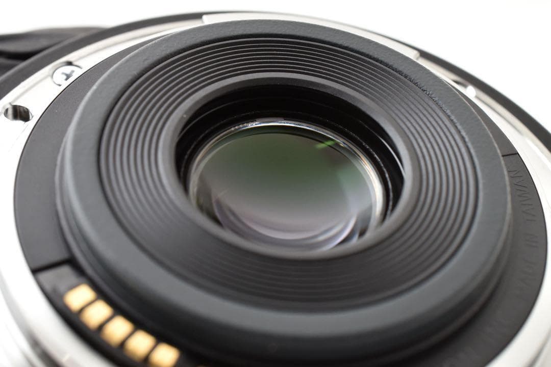 キヤノン Canon EF-S 18-135mm F3.5-5.6 IS USM