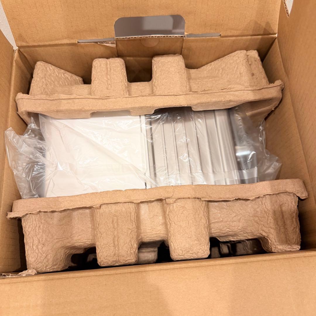 DeLonghi エスプレッソ・カプチーノメーカー ECP3220J-W