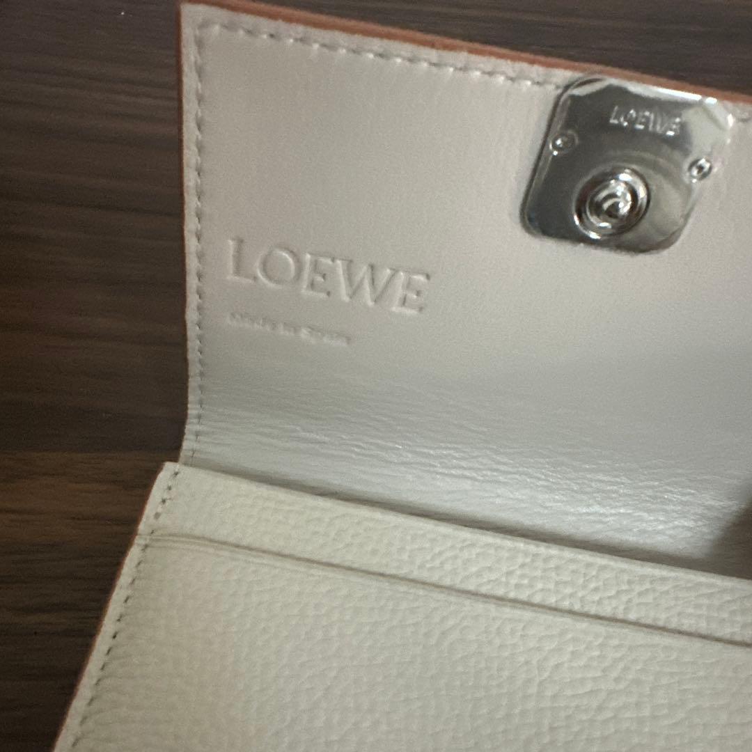 【最終値下げ】ロエベ ベージュ 名刺入れ カードケース