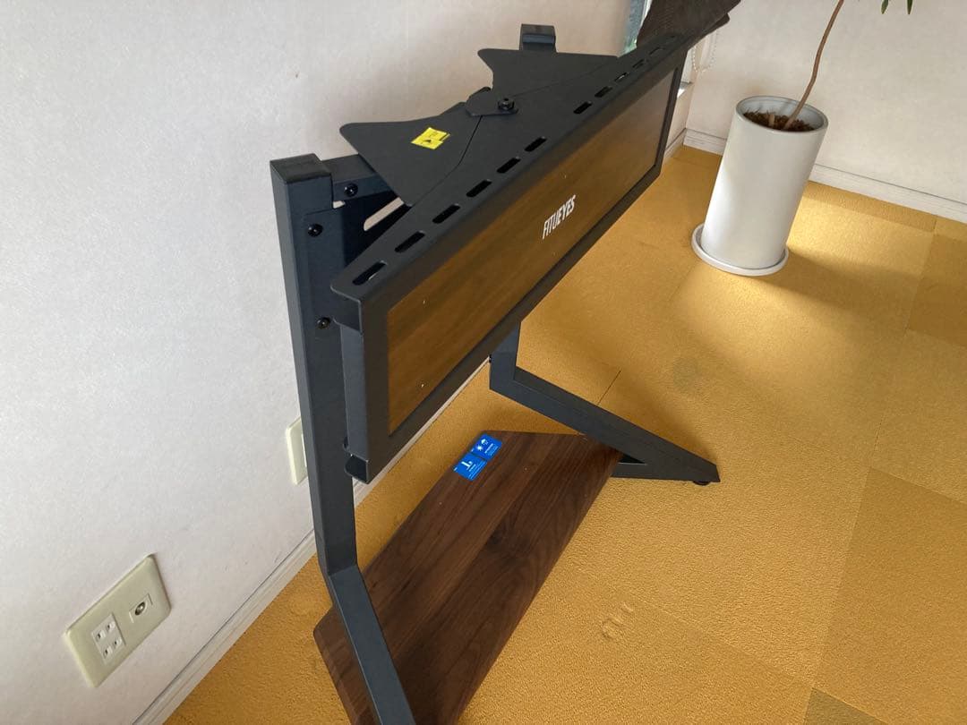 FITUEYES DESIGN テレビスタンド ロータイプ 55～88インチ