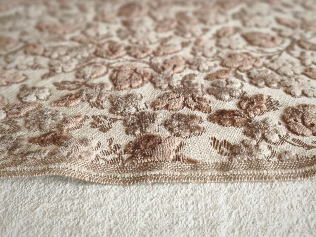 * vintage textile ❀ ふんわり お花柄 テキスタイル